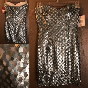 Sage sequined strapless dress NWT size 9 very nice